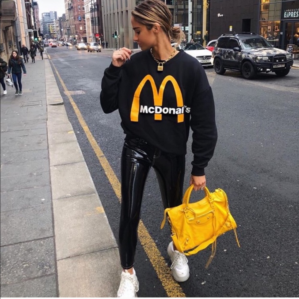 ZARA UNISEX MCDONALDS SWEATSHIRT MEDIUM